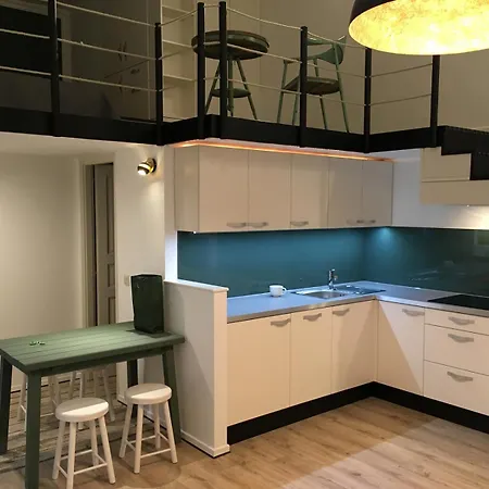 Standard By Hi5-terez Blv