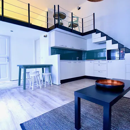 Standard By Hi5-terez Blv *